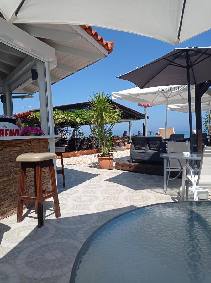 Ninos On The Beach Hotel Roda  Exterior photo