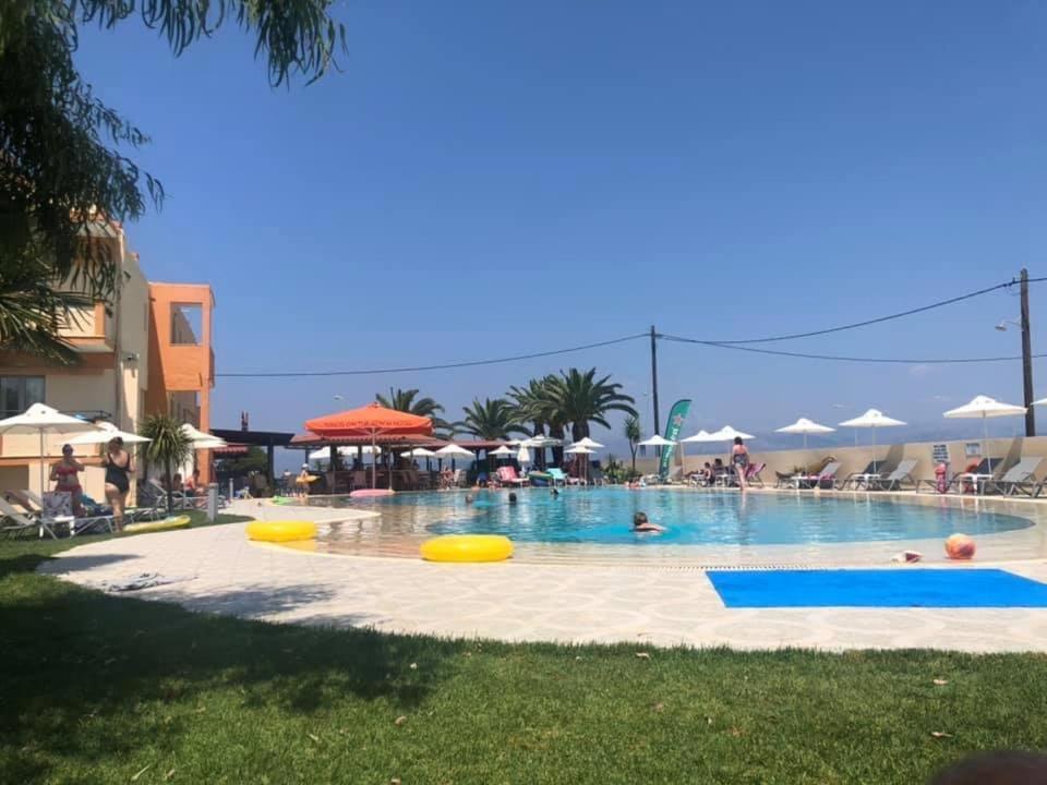 Ninos On The Beach Hotel Roda  Exterior photo