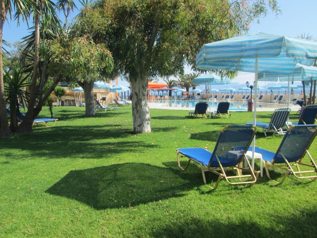 Ninos On The Beach Hotel Roda  Exterior photo