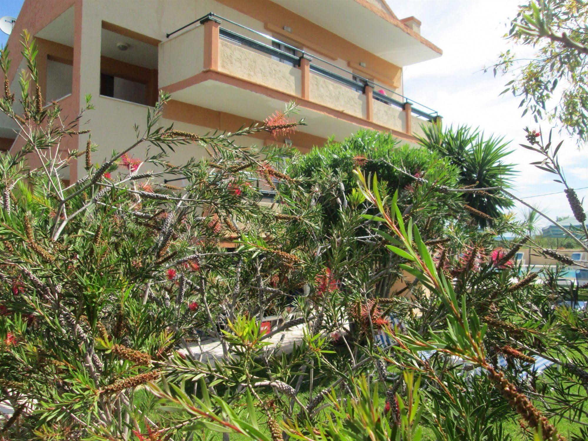 Ninos On The Beach Hotel Roda  Exterior photo