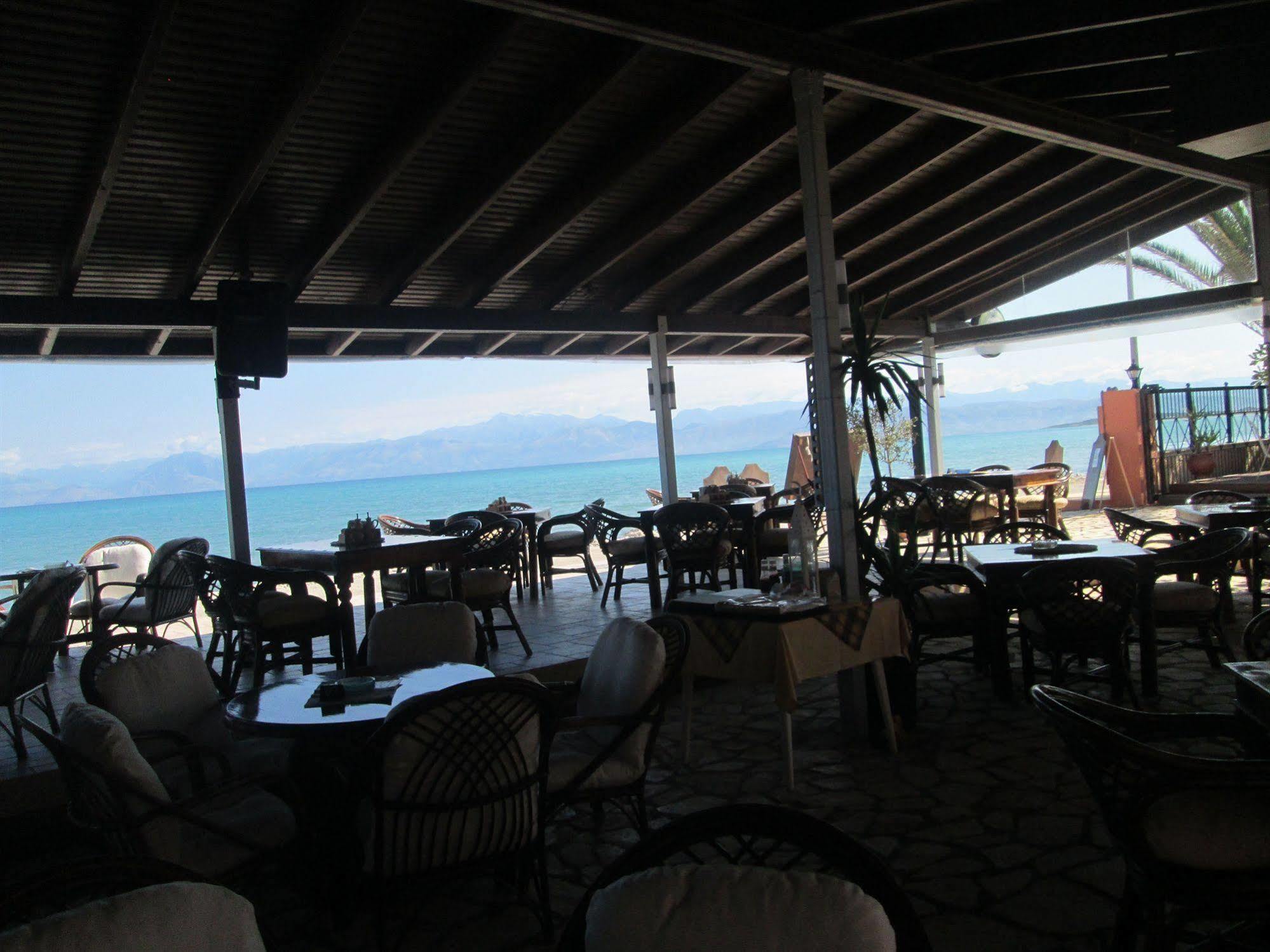 Ninos On The Beach Hotel Roda  Exterior photo