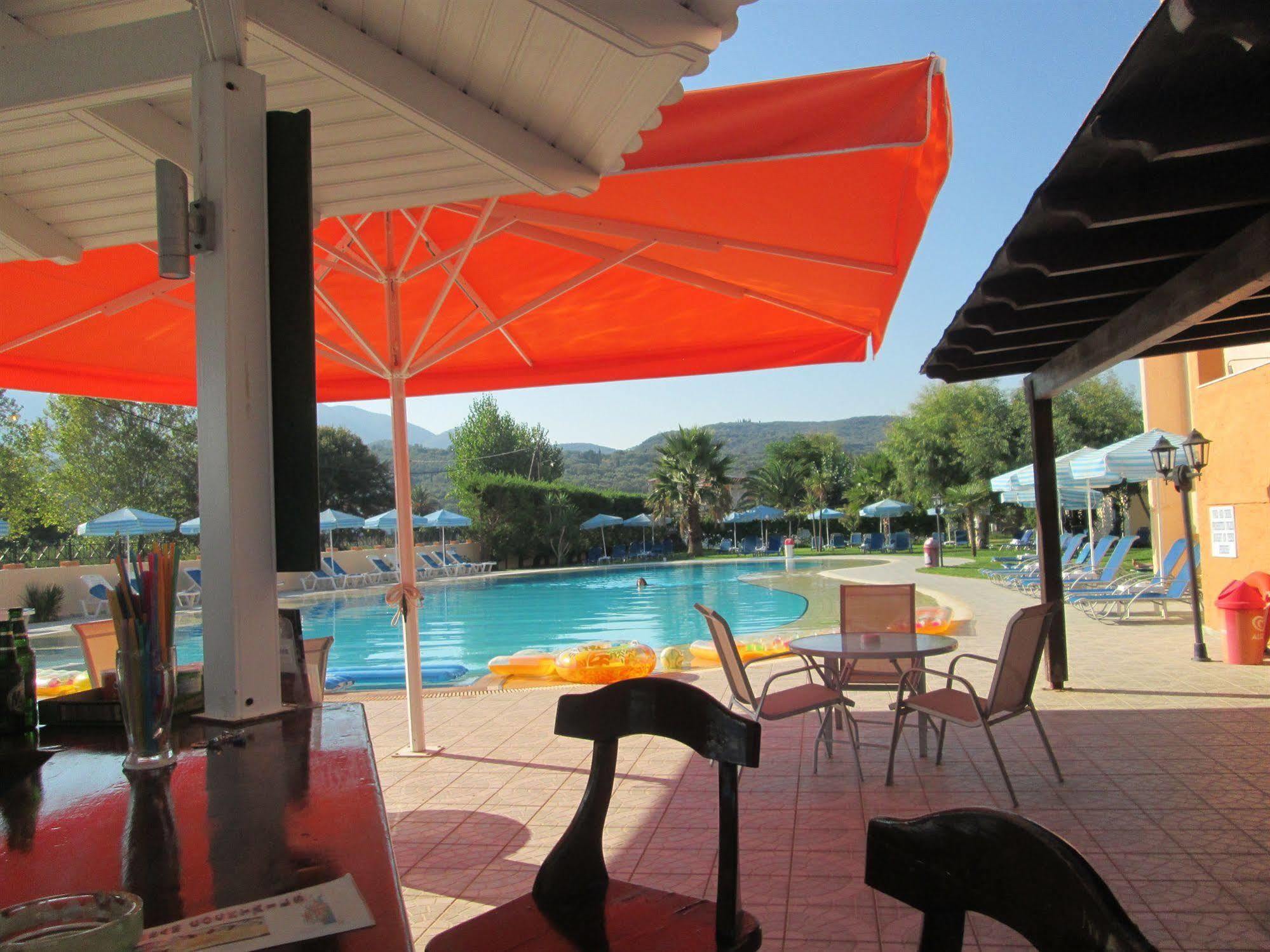 Ninos On The Beach Hotel Roda  Exterior photo