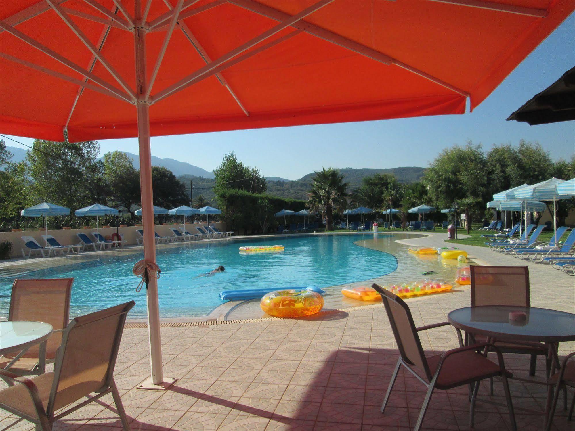 Ninos On The Beach Hotel Roda  Exterior photo